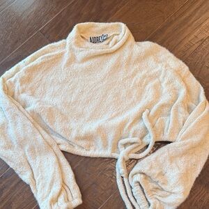 Audrey Soft Cream cropped Turtleneck Sweater
